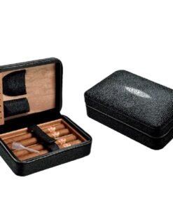 Shiny Black 4 Stick Travel Humidor Set With Cutter And Lighter