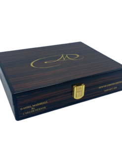 Alternative view of Daniel Marshall x Fuente Bundle