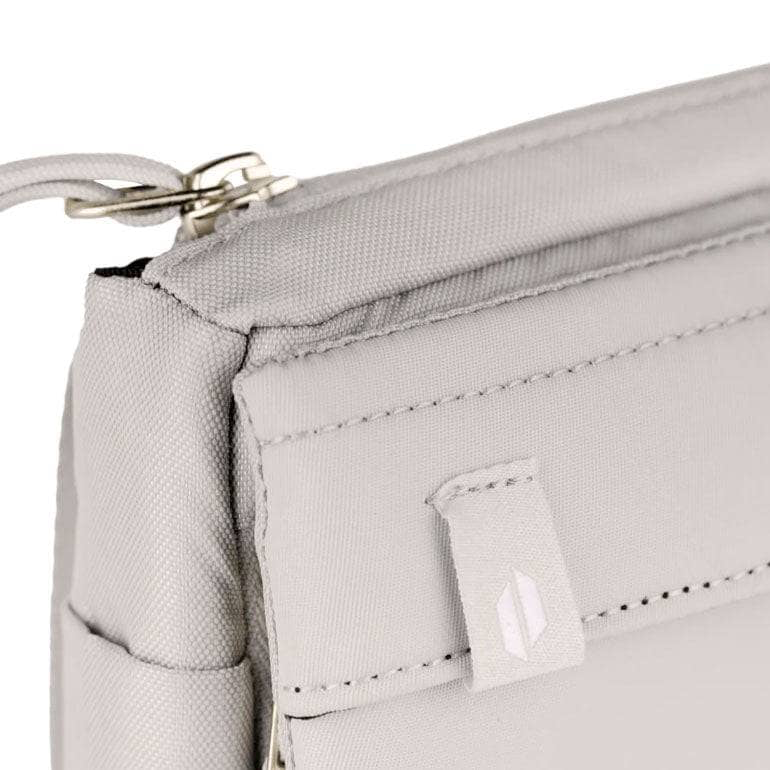 PROXY TRAVEL BAG - Image 6